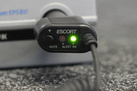 Napájecí kabel SmartCord Kabel do zapalovače pro antiradary. Je použitelný pro většinu typů antiradarů napájených telefonní zástrčkou...